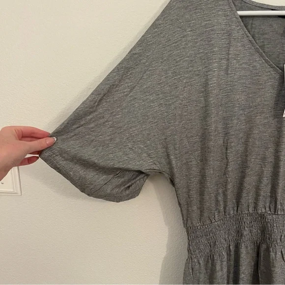 NWT White House Black Market Kimono Sleeve Comfort Waist Dress Metallic Silver - Picture 4 of 7